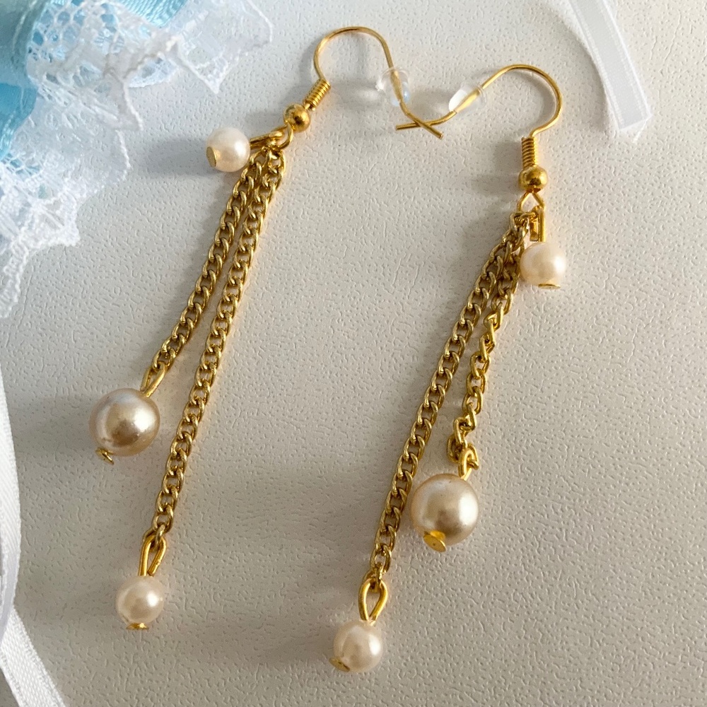 New Handcrafted Faux Pearl Beaded Dangle/Drop Earrings Gold Tone